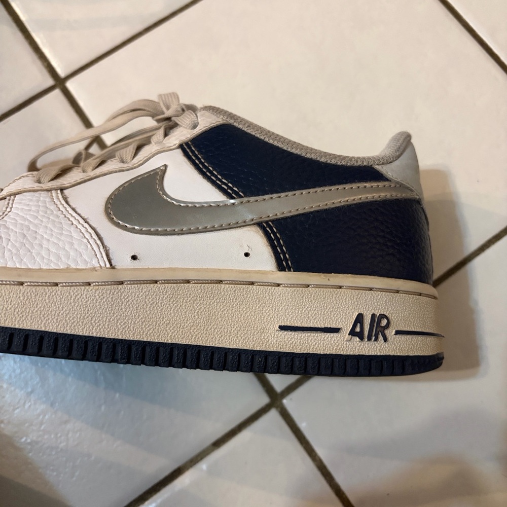 Nike Air Force big boys size 5.5